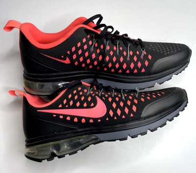 Nike Air Max Men Supreme 3 Running Shoes 706993 060 Size 13 Black/Infrared EUC