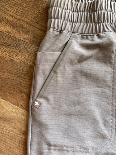 New! FIGS XXS Women Charlotte 21 Pocket Slim Scrub Pants Grey - Picture 5 of 5