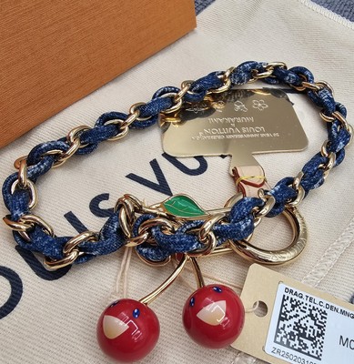 希少コラボ♪【LOUIS VUITTON x TM】Denim Cherry Phone Holder 🍒 Louis Vuitton x Takashi Murakami - Denim Cherry Cerise