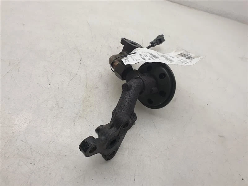 Toyota Pickup Deluxe 1992 2,4 L 4x4 MT EGR válvula Foto 4 de 4