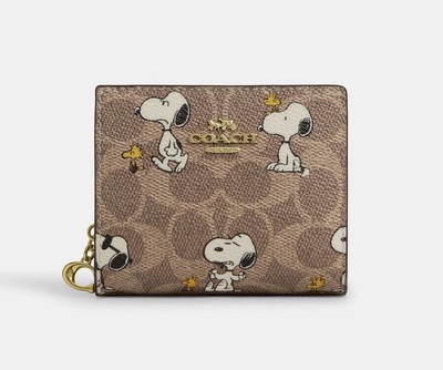 NWT Coach X Peanuts Snap Wallet In Signature Canvas With Snoopy Print CBN32