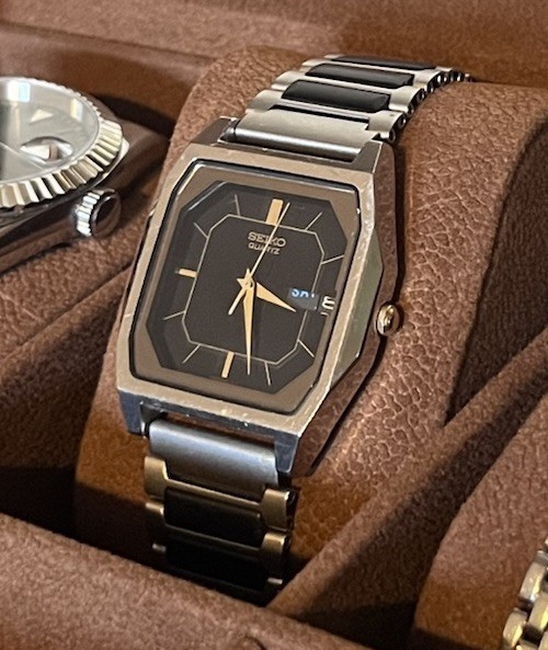 Seiko Watch Men’s Vintage 3d0959 Tank - vintagewatches.pk