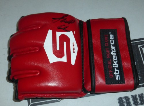 Scott Coker Signed Official StrikeForce Fight Glove PSA/DNA COA Auto'd Bellator - Picture 3 of 3