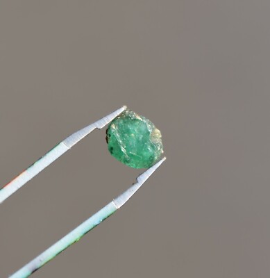 Madagascar Raw Emerald 1.45ct Gemstone Beryl Gemstones Emerald
