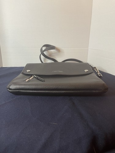 Calvin Klein Crossbody Purse - Picture 5 of 17