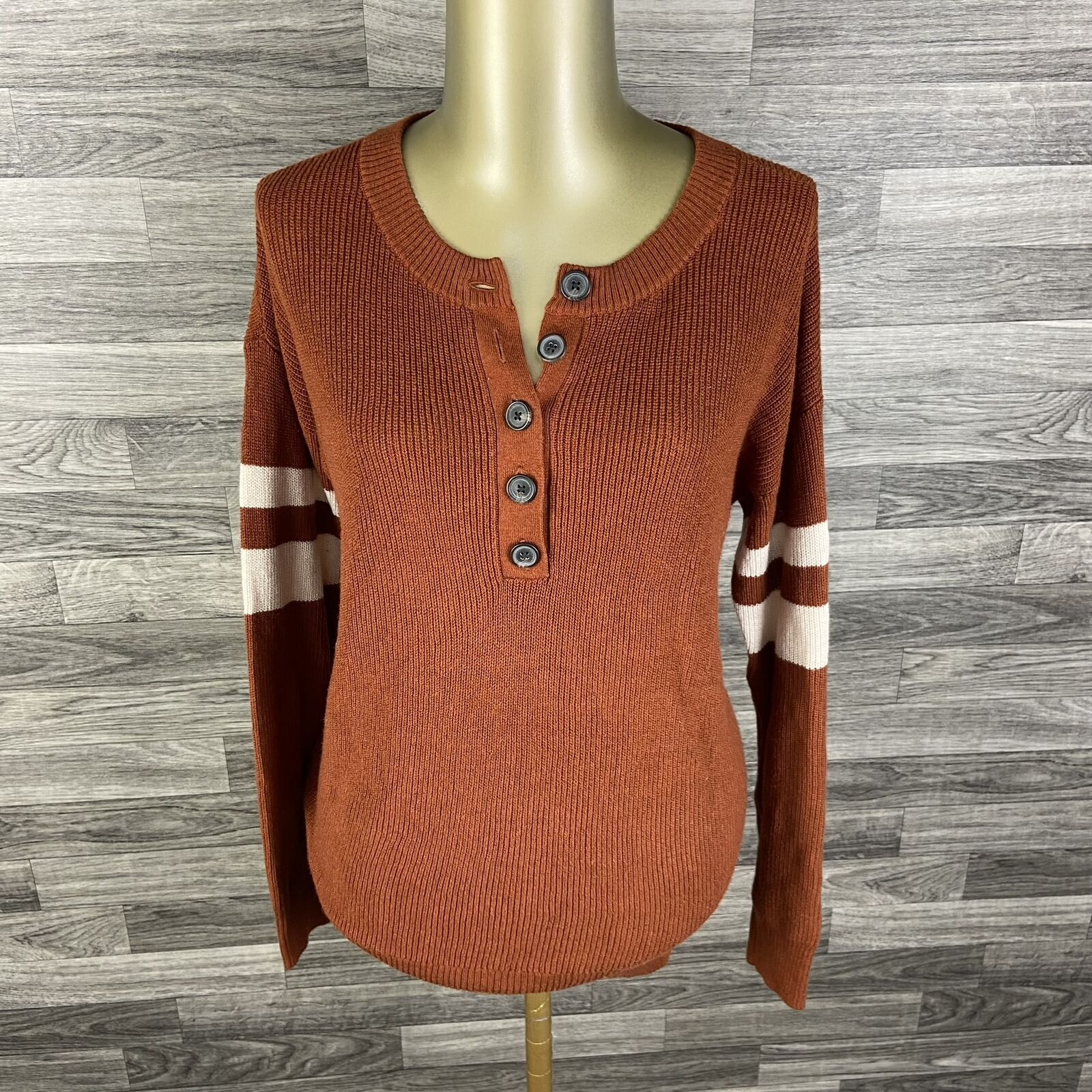AMERICAN EAGLE Button Front Pullover Brown Knit S… - image 1