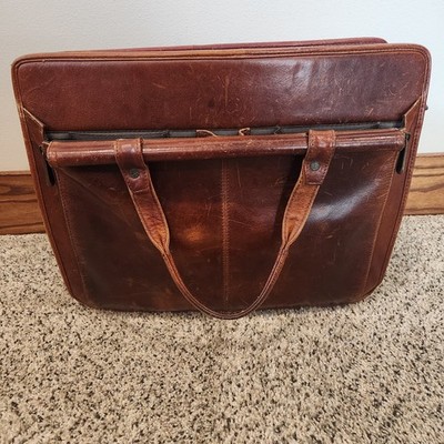 Wilson's Leather Distressed Attache' Brief Case 6 Compartment No Shoulder Strap
