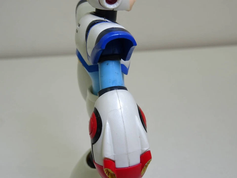 Figura de acción exclusiva de Tamashii Web Bandai D-Arts Rockman X Full Armor Japón Foto 2 de 4