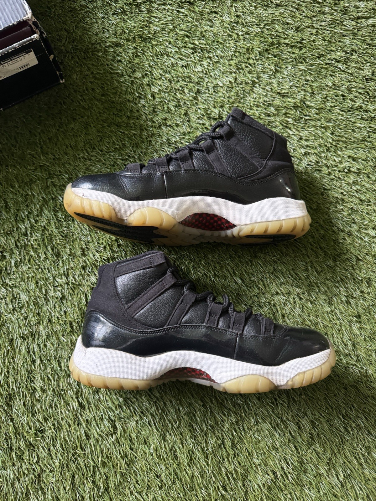 Jordan 11 High 72-10 2015 Size 7 Men’s / 8.5 Women’s Pre-owned With Box (damage) image 4