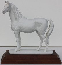 KAISER GERMANY - "ORION" - PORCELAIN HORSE - No. 2334 - H. 22.5 cm - 1440 g