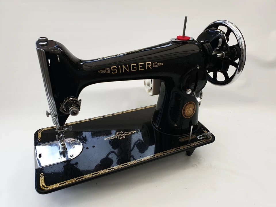 SINGER 201k SEWING MACHINE Heavyweight model, New Powerful Motor.  Excellent Con - Image 2 of 4