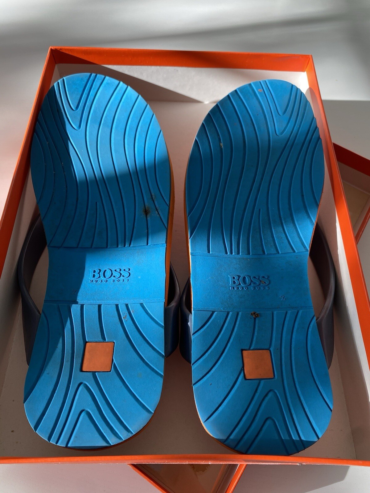 RARE! Vintage Hugo Boss Flip Flops Men’s 11 Slides Sandals Beach Pool Lounge Spa image 7