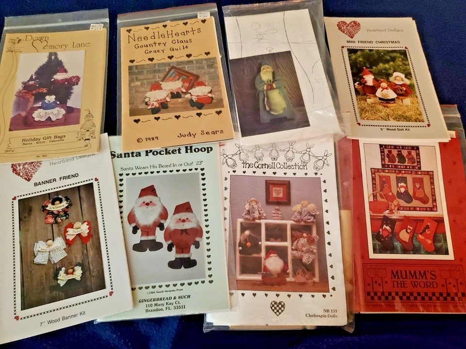Lot (22) New Vintage CHRISTMAS Sewing & Painting Craft Patterns Kits Uncut - Image 3 of 4