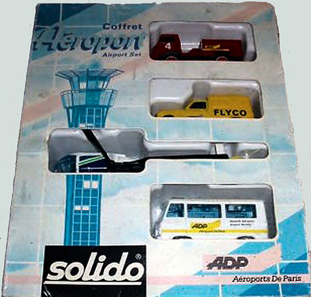Solido COFFRET Aeroport de PARIS Ref 7035 modele reduit de collection