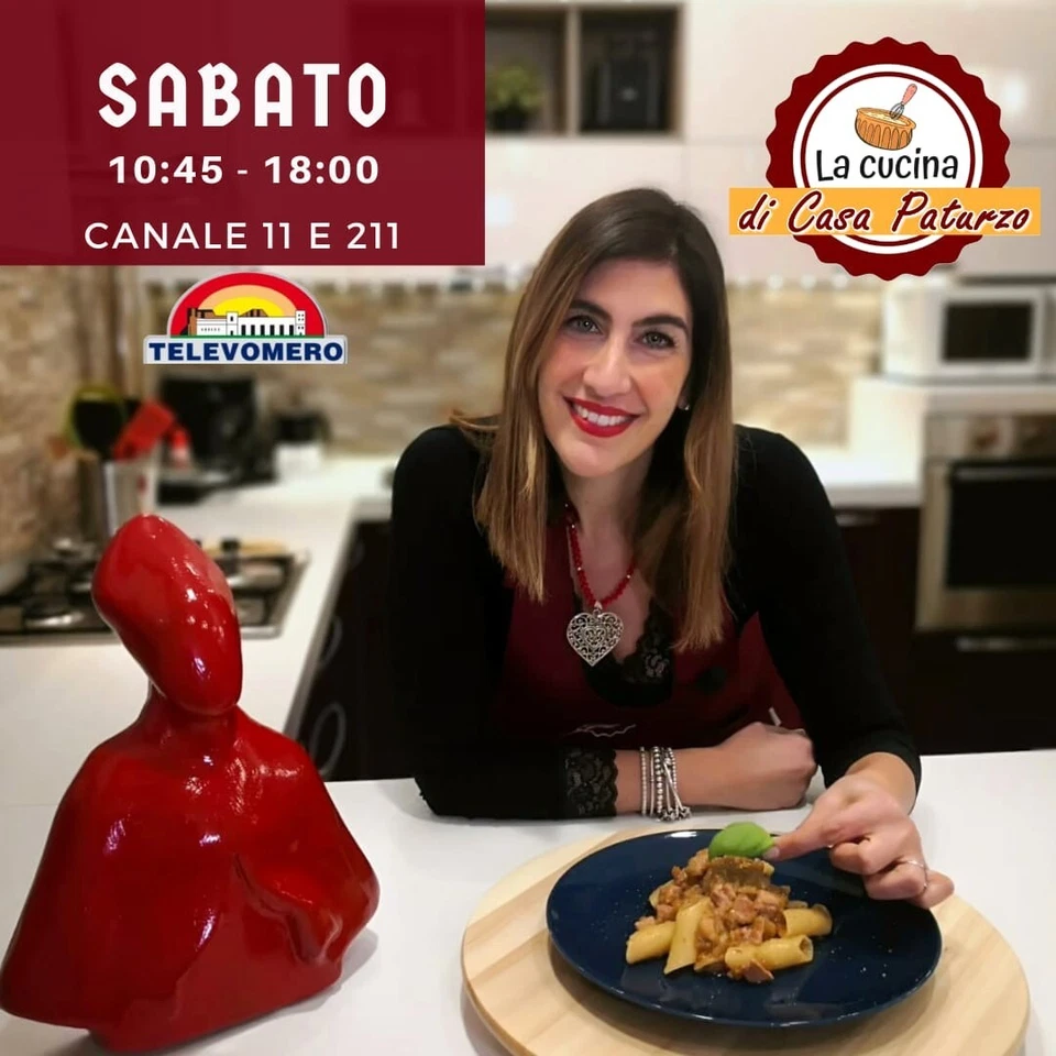 Statua stilizzata di San Gennaro in cemento porcellanato da parete - H35cm - Immagine 4 di 4