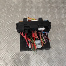 2005 MERCEDES C CLASS W203 FRONT SAM UNIT FUSE BOX 2035454101 #1