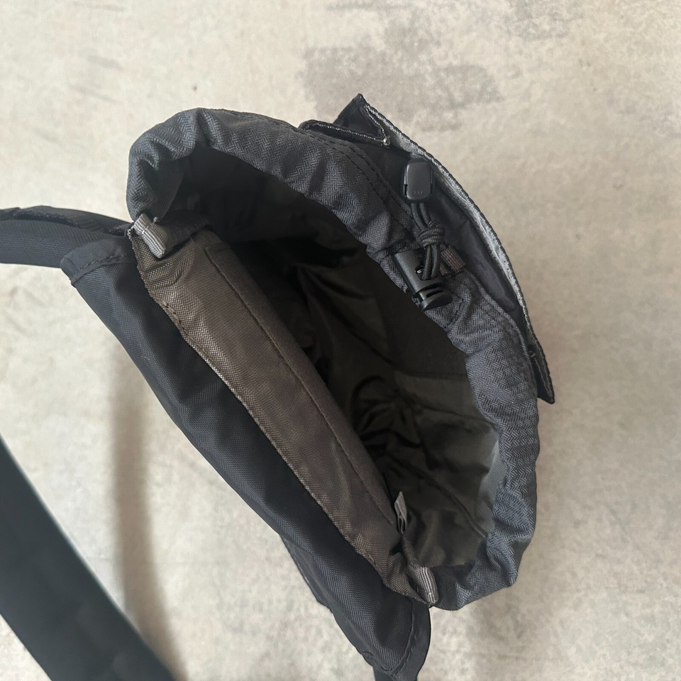 Think Tank Skin Body Bag Body/Lens pouch with pro speed belt eBay