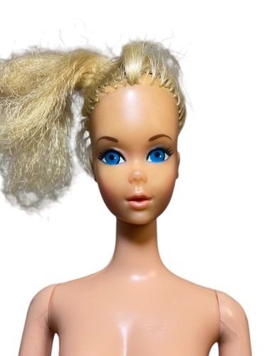 ๐ Vintage 1966 TNT Twist N Turn Barbie Doll Blonde Pony Tail Taiwan NUDE - P7
