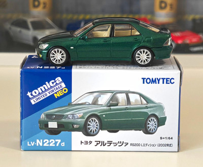 Tomica Limited Vintage NEO Toyota Altezza 2002 Grün 1:64 LV-N227d mit OVP