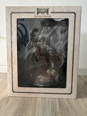 Doom the Dark Ages Collector's Edition Figur NEU und OVP