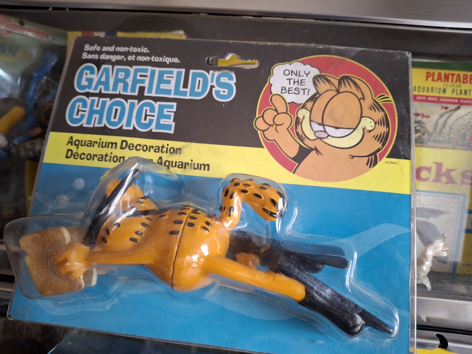 Vintage Old Aquarium Fishtank 1980s Original Package Inside Outside Garfield 