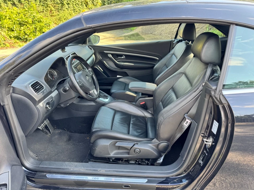 VW Eos 2.0 TDI Bj 2011 Scheckheft Automatik 2 Hand Scheckh.Automatisch Einparken - Bild 4 von 4