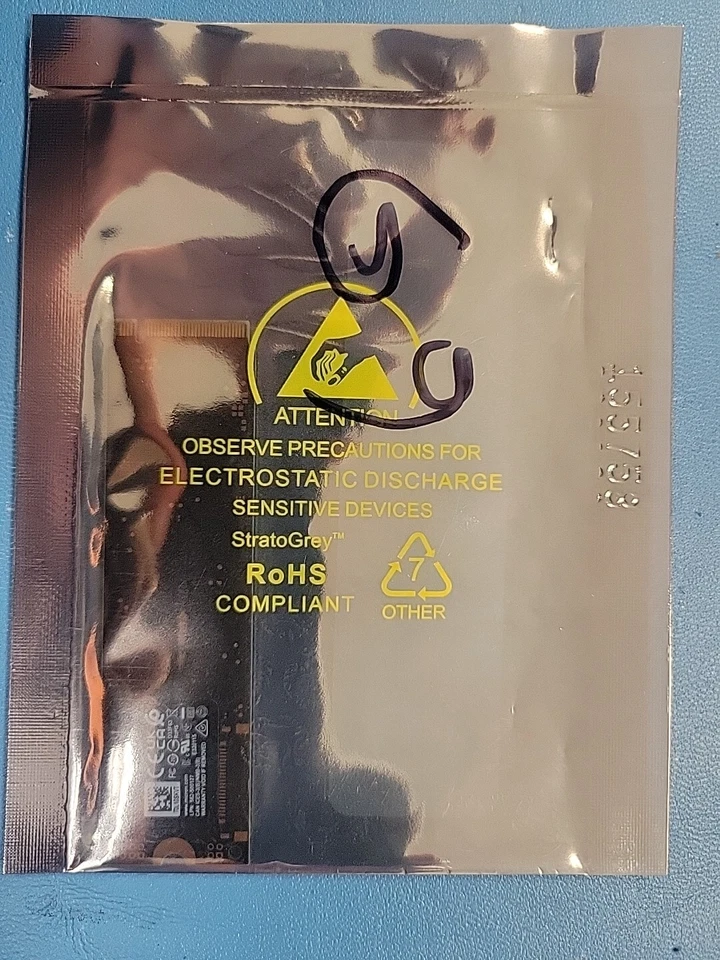 ⭐⭐⭐⭐⭐ SSD Micron MTFDKBA512QFM Solid State Drive 512GB N13703-001 - Image 2 of 3