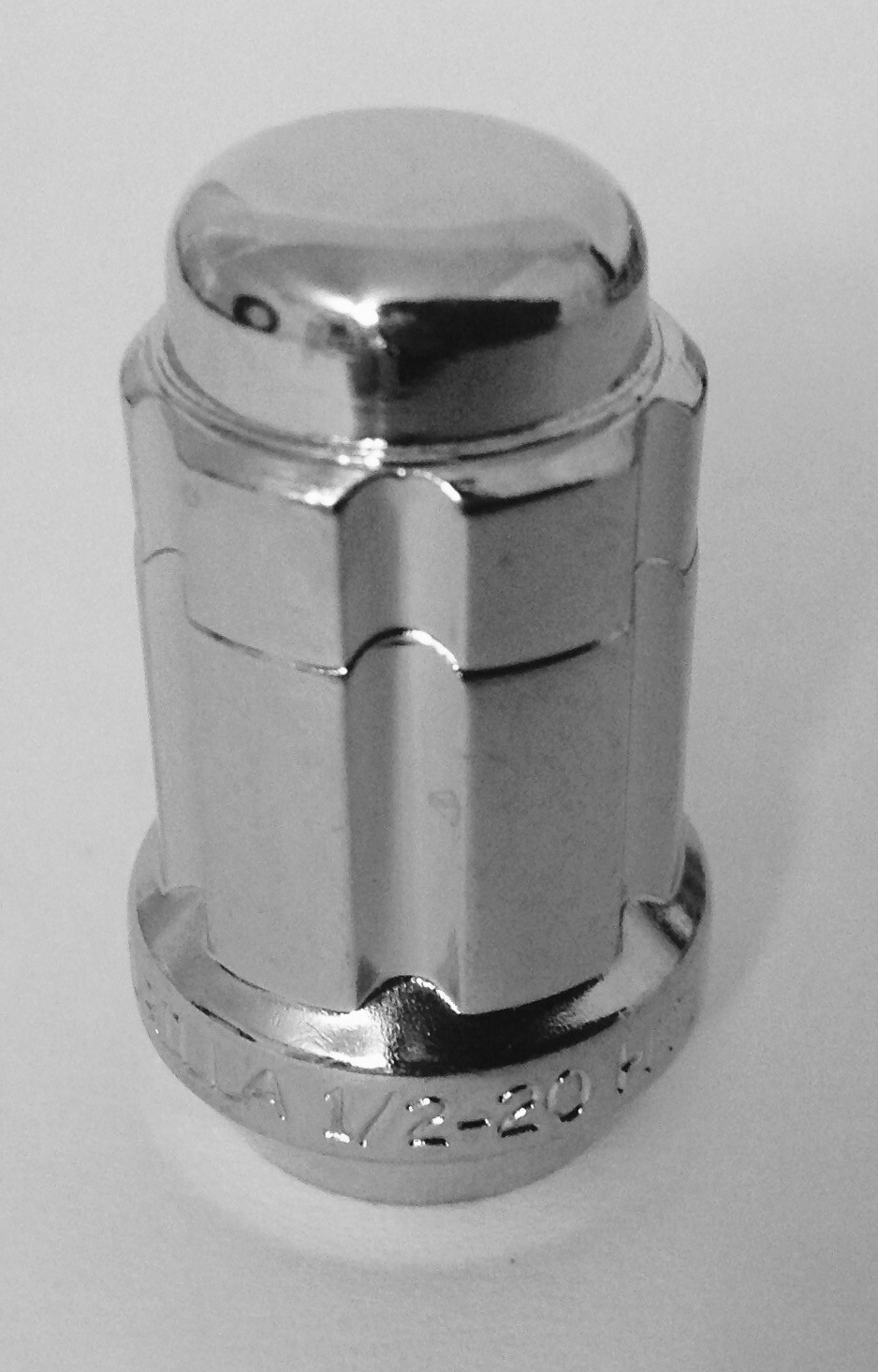 24pc Gorilla Chrome Spline Lug Nut Kit 1/220 w/ Tool for Aftermarket