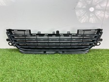 PEUGEOT 2008 2013-2019 GENUINE FRONT BUMPER RADIATOR GRILLE P/N 9678059477