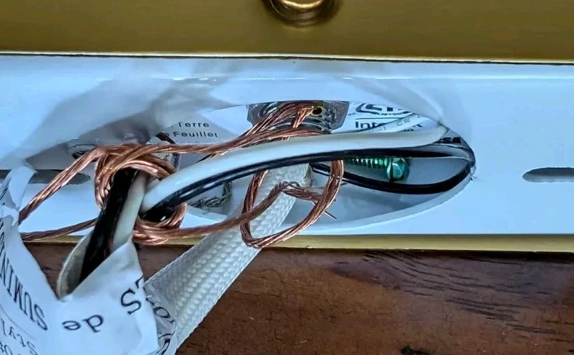 Luz de cuadro de metal POTTERY BARN Weston - 24" - Latón - CAJA ABIERTA Foto 3 de 4