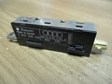 Antennenverstärker Audi A4 S4 B8 8K A5 8T 8K9035225A Verstärker Antenne 