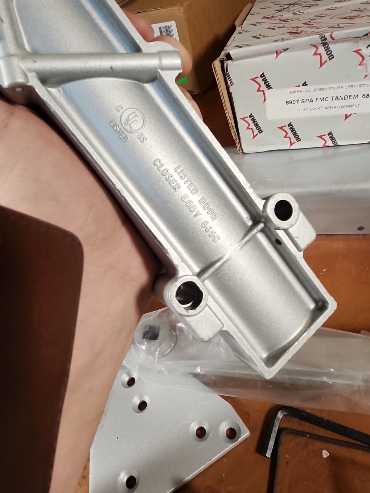 Dorma 8907 SPA FMC Tandem 689