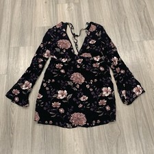 Forever 21 Sz S Black Floral Print Short Mini Boho Dress Open Back Deep V-Neck