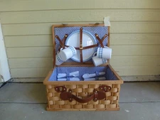 Wicker Picnic Basket W/ Cups Flatware Set Utensils Basket Set Of 4 READ DESCRP*