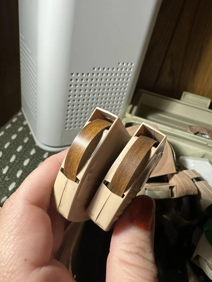 Vintage DYMO Labeling Kit & 32 Rolls Of Embossing Tape Organize Sort Tidy ID - Image 4 of 4