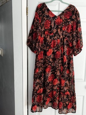 strapless open back dress Malin Maxi Dress in Rose Floral – Lace & Beads main image 0