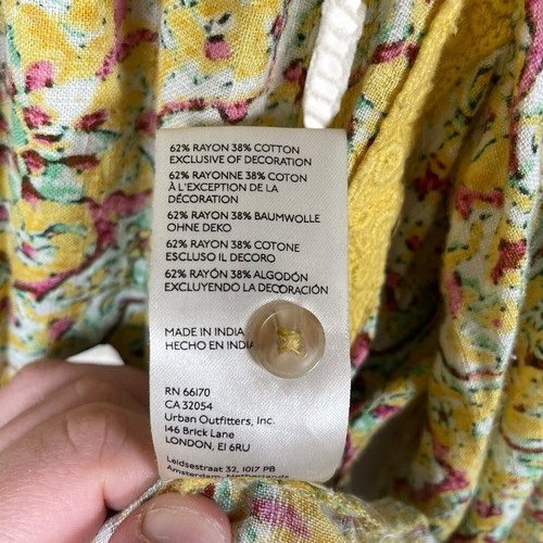 Anthropologie Pilcro Biesen Bauern Häkel Blumen Bluse Gelb Multi Größe S - Bild 13 von 13