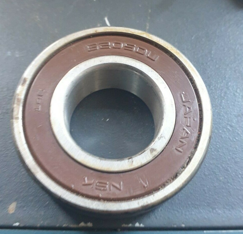 Подшипник nsk 6205du