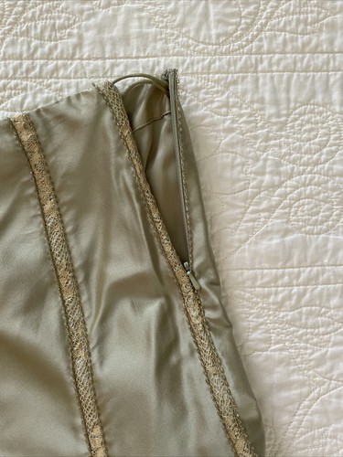 Carmen Marc Valvo Knee Length Silk Blend Beaded Skirt Size 4 Green Gold Trim - Picture 6 of 12
