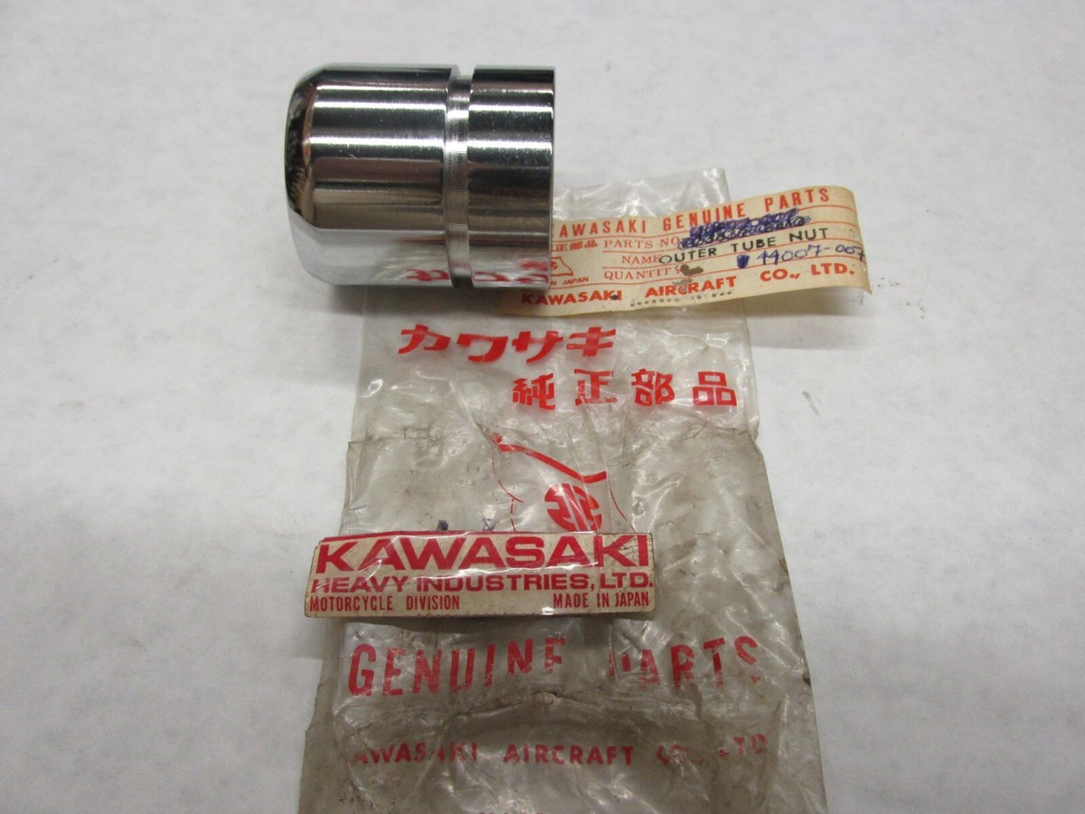 マイ Kawasaki G7 KH100 Front Fork Outer Tube Nut NOS Genuine