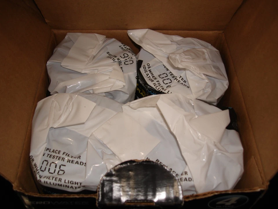 NEW AUTHENTIC Zero Water Replacement Water Filter Cartridges 4 Pack - Image 3 of 4