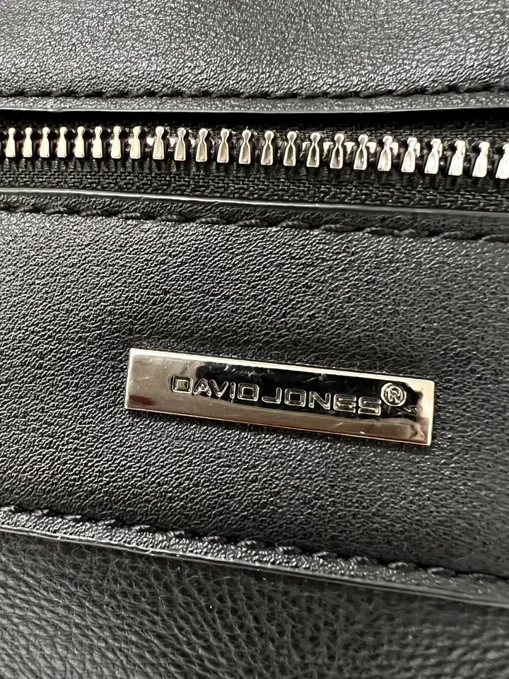 DAVID JONES PARIS Womens Black Leather Chic Backpack Bag (Read) - Image 2 of 4