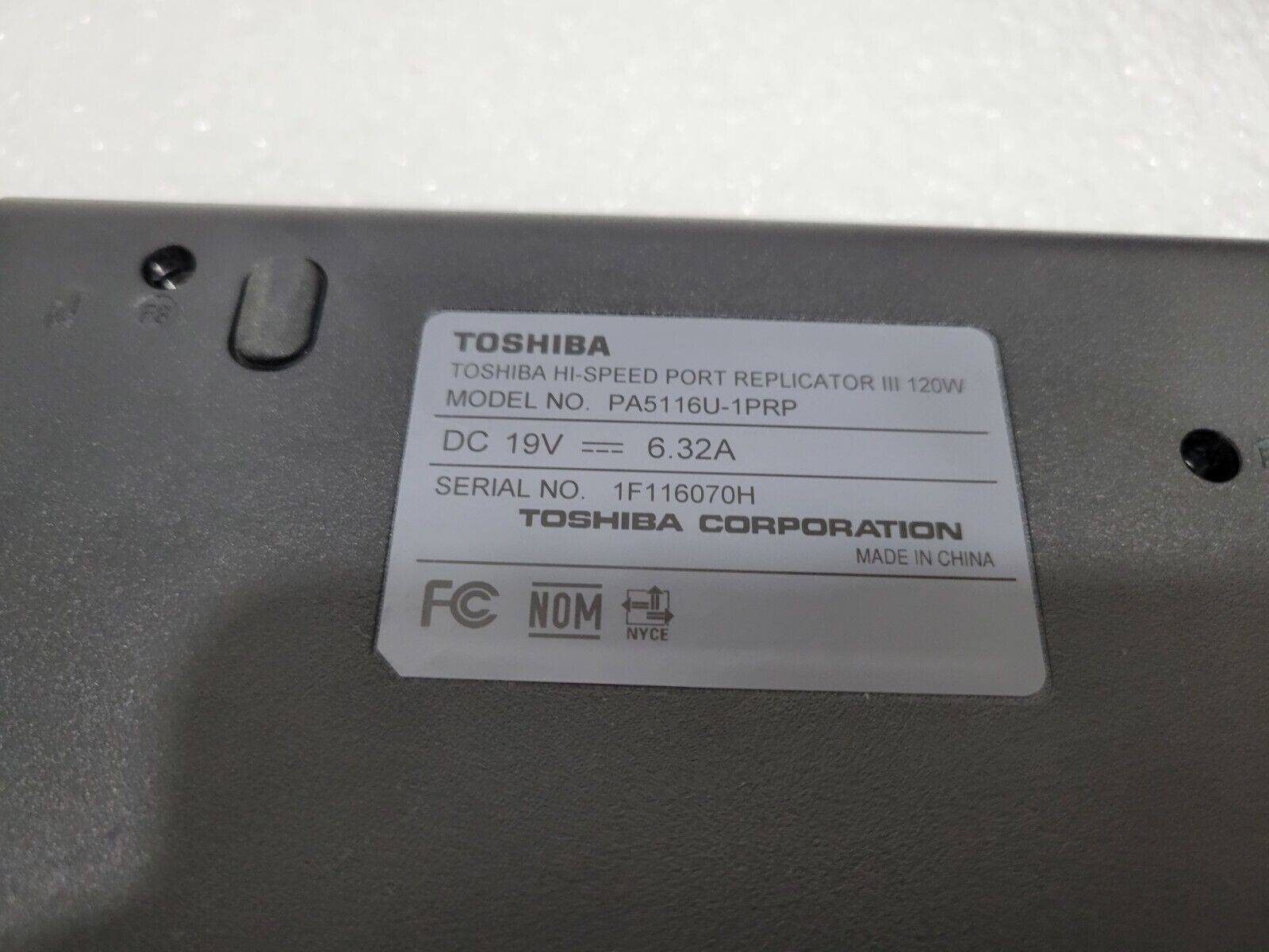 Toshiba HI Speed Port Replicator III Docking Station  PA5116U-1PRP