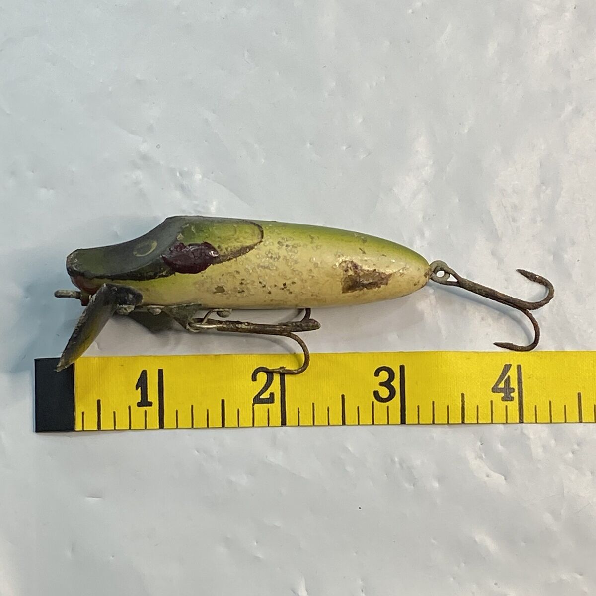 Vintage Heddon Fishing Lure RARE black HONG KONG Marked Bill Vintage Heddon Fishing Lure RARE black HONG KONG Marked Bill