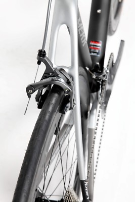 Mekk - Poggio 2.8 ロードバイク カーボンフレーム8.27kg Zafiri - Mekk Poggio 2.8 Carbon Road Bike Review