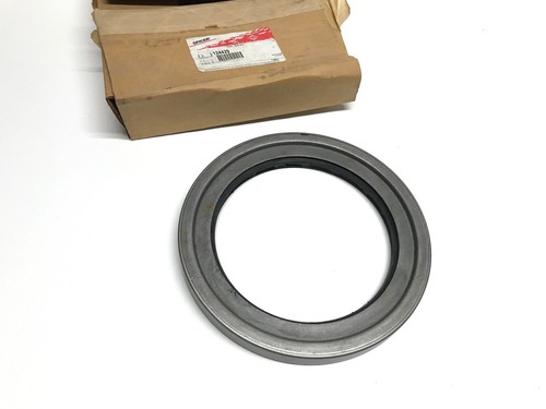 Oil Seal GENUINE Dana Spicer 124429 - Picture 3 of 5