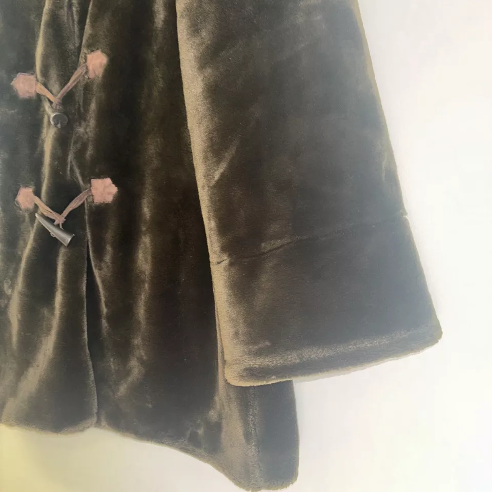 Abrigo de piel sintética Dennis Basso talla pequeña elegante lujo dinero antiguo conejito de nieve clásico caro Foto 3 de 4