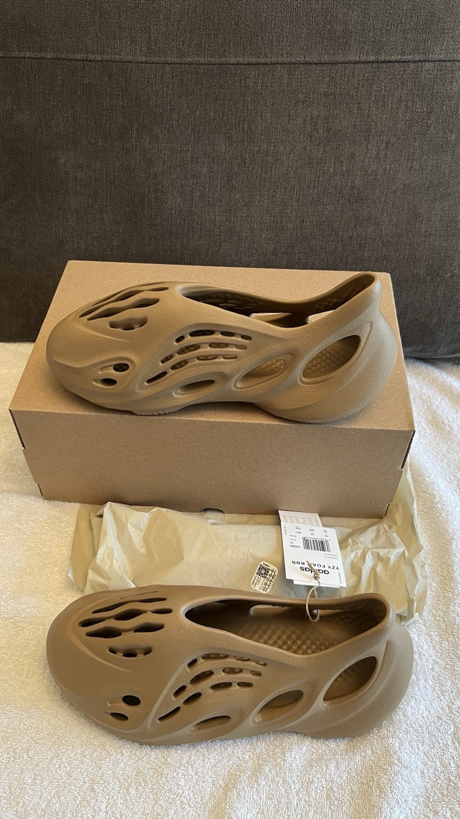 Adidas Yeezy Foam Runner Clay Taupe GV6842 Size UK 10 - Authentic, New And Boxed