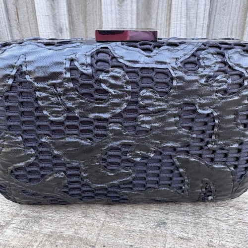 Olga Berg Black Lace Overlay Evening Clutch Bag with Chain Strap - Picture 2 of 8