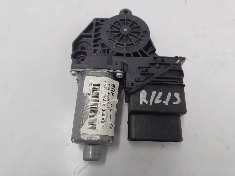 Volkswagen Golf MK7 2014 2,0D ventana motor trasero izquierdo 0130821431 Foto 3 de 4